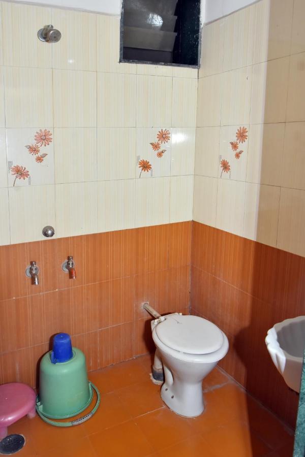 Hotel Temple Sai Shirdi Bagian luar foto